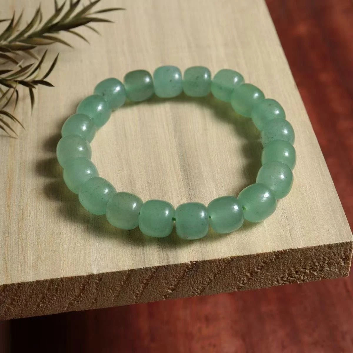10-9mm Natural Dongling Jade Green Women's Bracelet