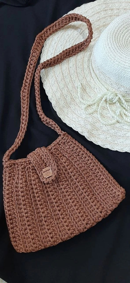Handmade Boho Crochet Shoulder Bag for Women – Woven Knitted Purse in Beige